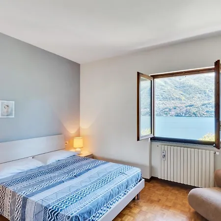 La Casa Sul Lago - Giardino E Parcheggio Privato Daire