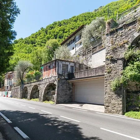 La Casa Sul Lago - Giardino E Parcheggio Privato