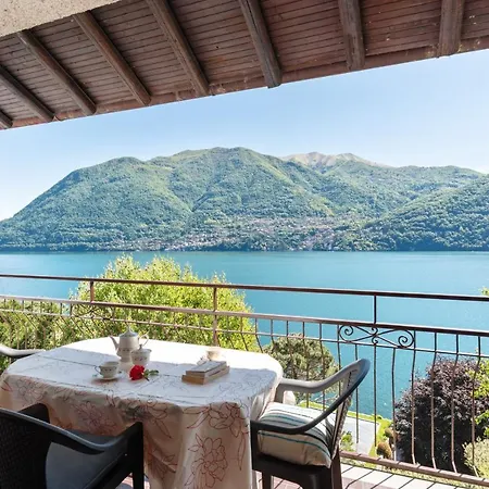 La Casa Sul Lago - Giardino E Parcheggio Privato Brienno