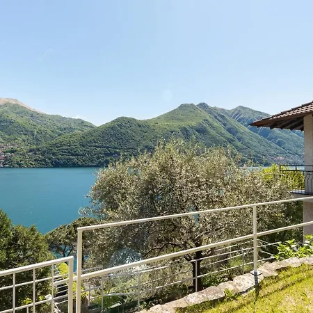 La Casa Sul Lago - Giardino E Parcheggio Privato Brienno